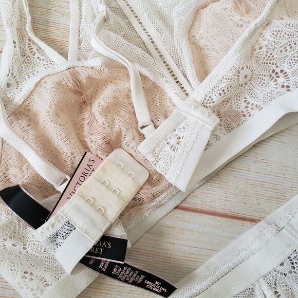 Victoria's Secret Very Sexy High Neck Bralette High-Waist Thong Panty Set Medium - Picture 5 of 11